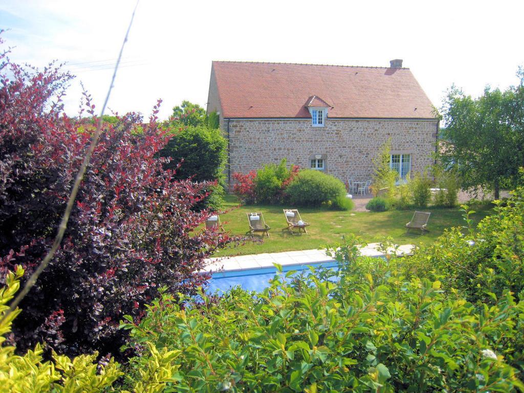La Clef Des Champs Bed & Breakfast La Roche-en-Brenil Luaran gambar