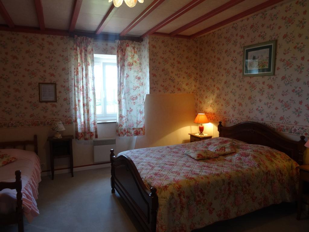 La Clef Des Champs Bed & Breakfast La Roche-en-Brenil Bilik gambar